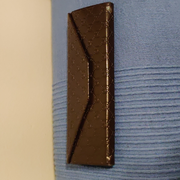 Unisex Gucci trifold glasses case GG monogrammed - Picture 10 of 12